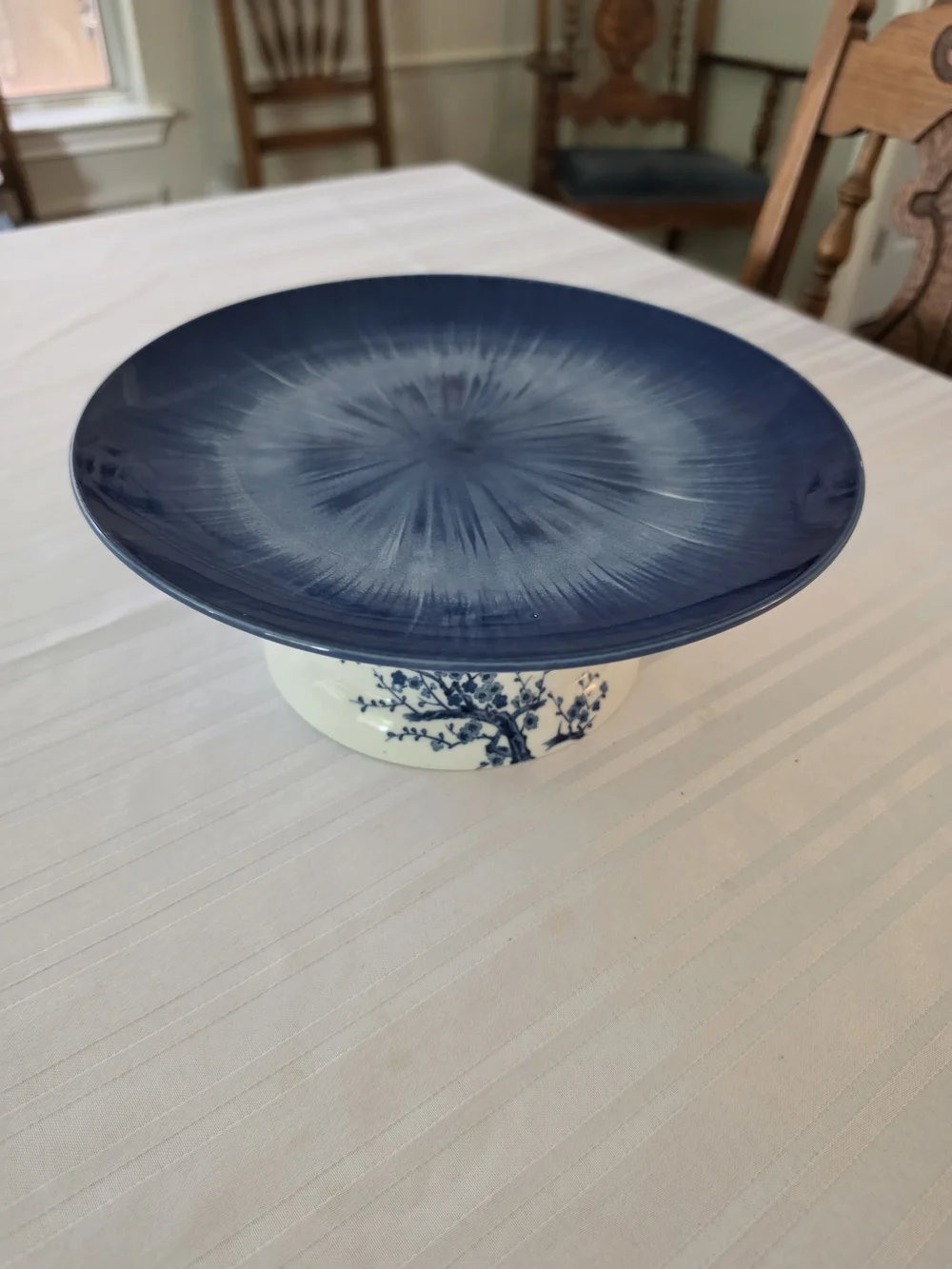 Blue Burst Dinner Plate Pedestal Base Chinoiserie cherry/plum blossom tree